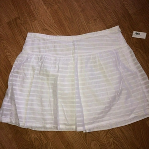 Old Navy Skirt Women's Size 8 White‎ New NWT